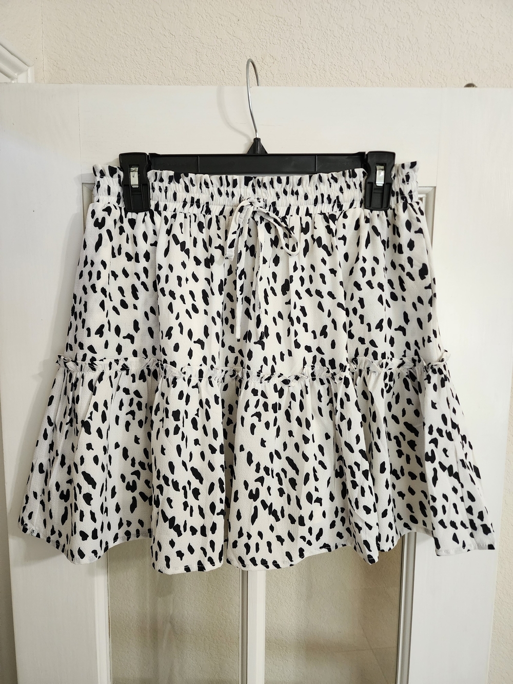 Princess Polly Dalmatian Print Tiered Mini Skirt US 6 Ruffle Hem